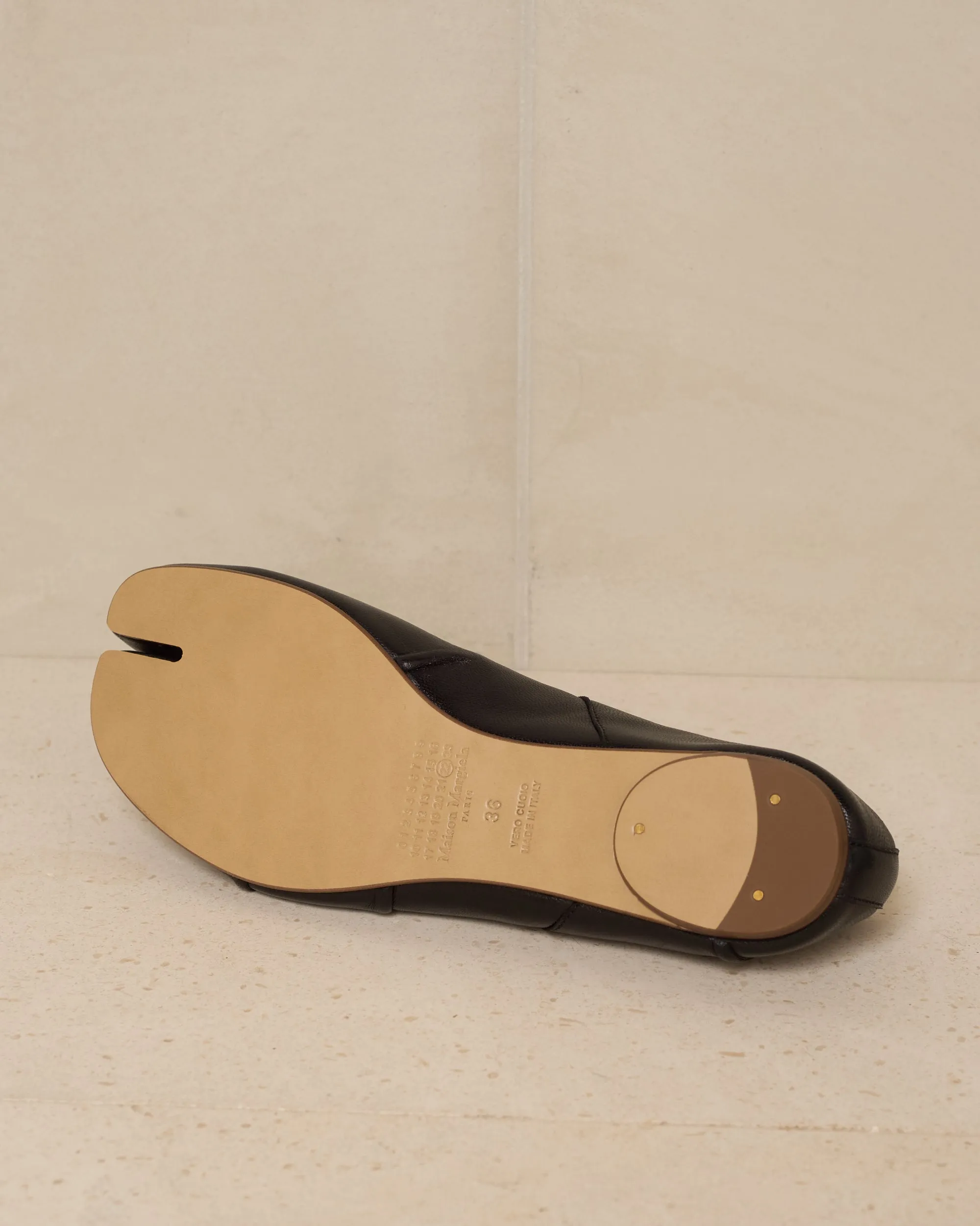 Black Tabi Ballerina Shoe with Elastic