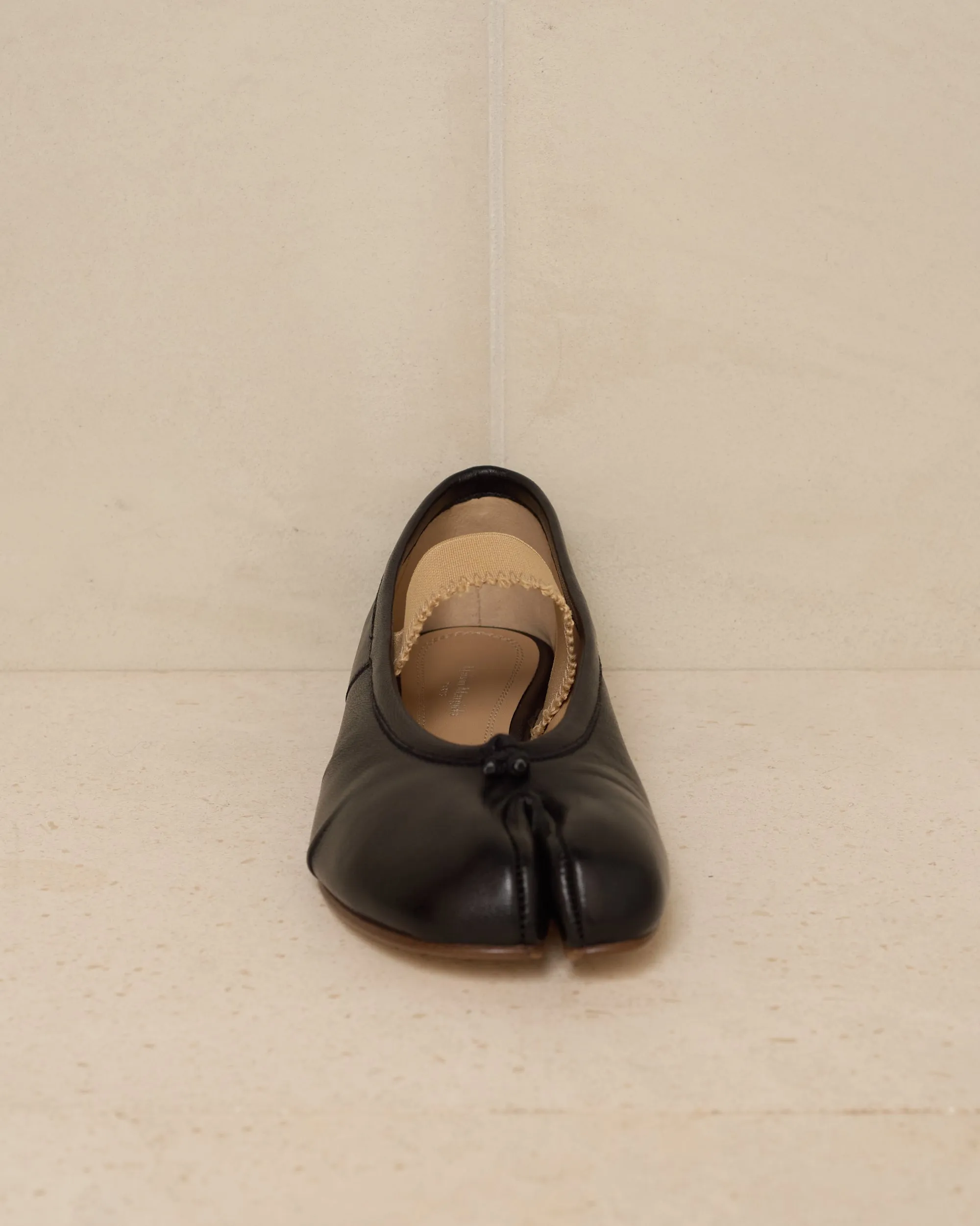 Black Tabi Ballerina Shoe with Elastic