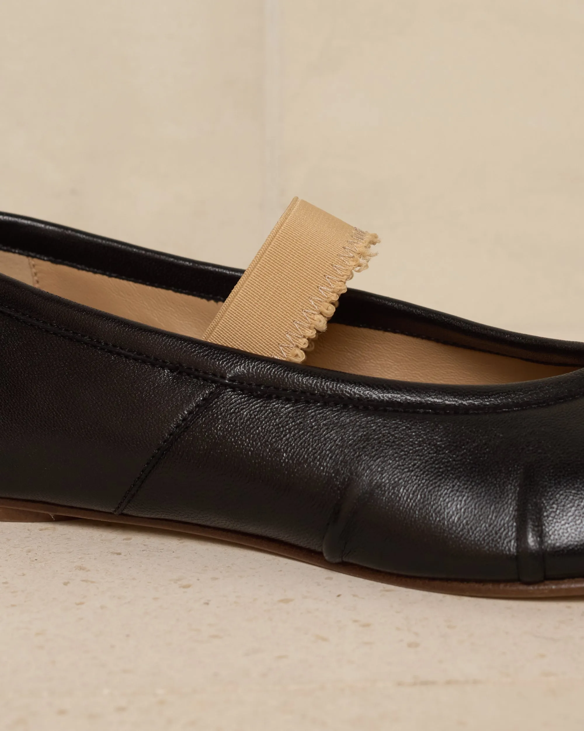 Black Tabi Ballerina Shoe with Elastic