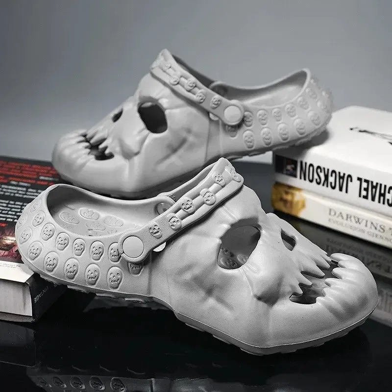 Brand New Skull Design Garden Shoes Men Sandals 2024 Summer Outdoor Fun Novelty Slide Thick Sole Platform Beach Non-slip Women Sandal