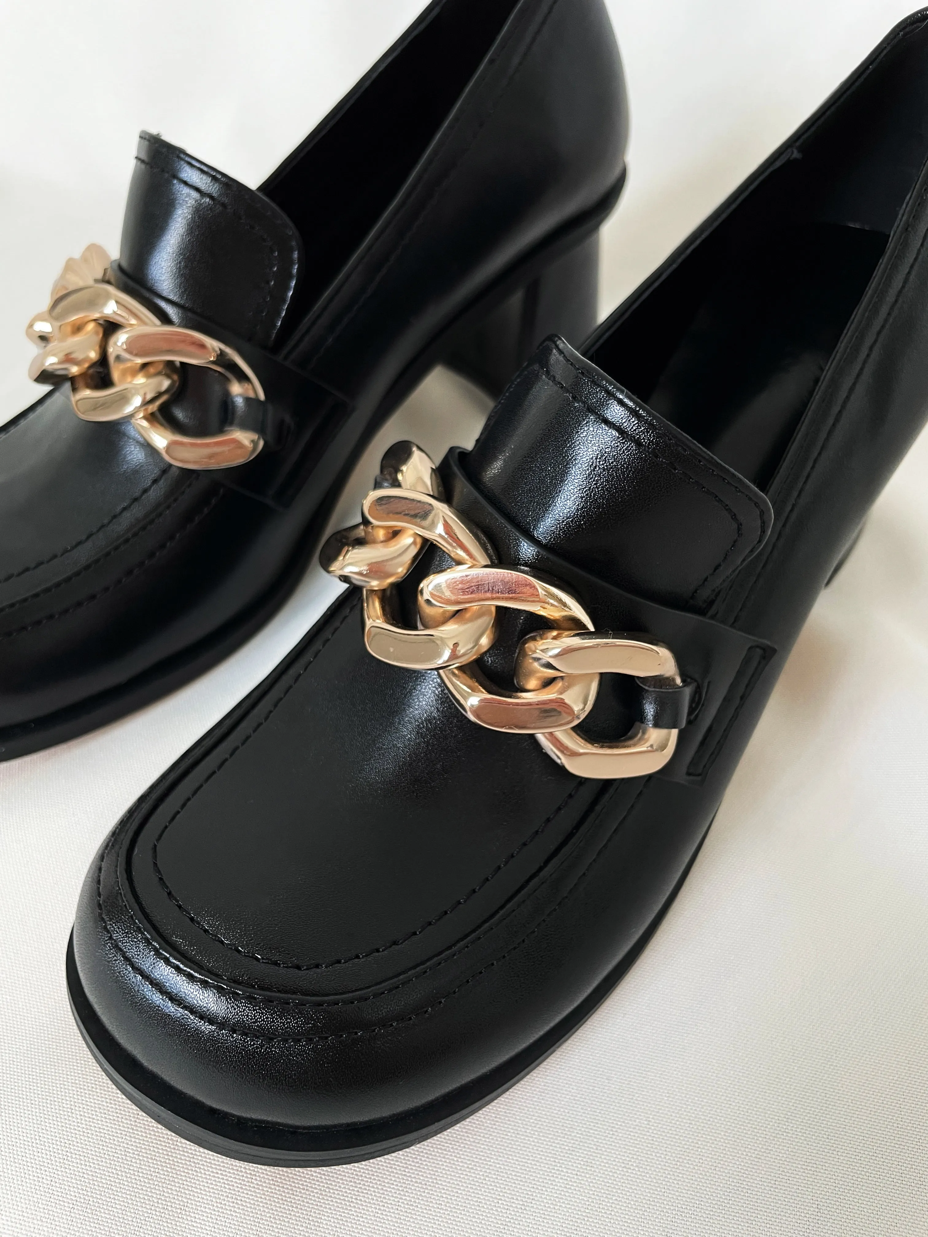Chunky Chain Block Heel Loafers