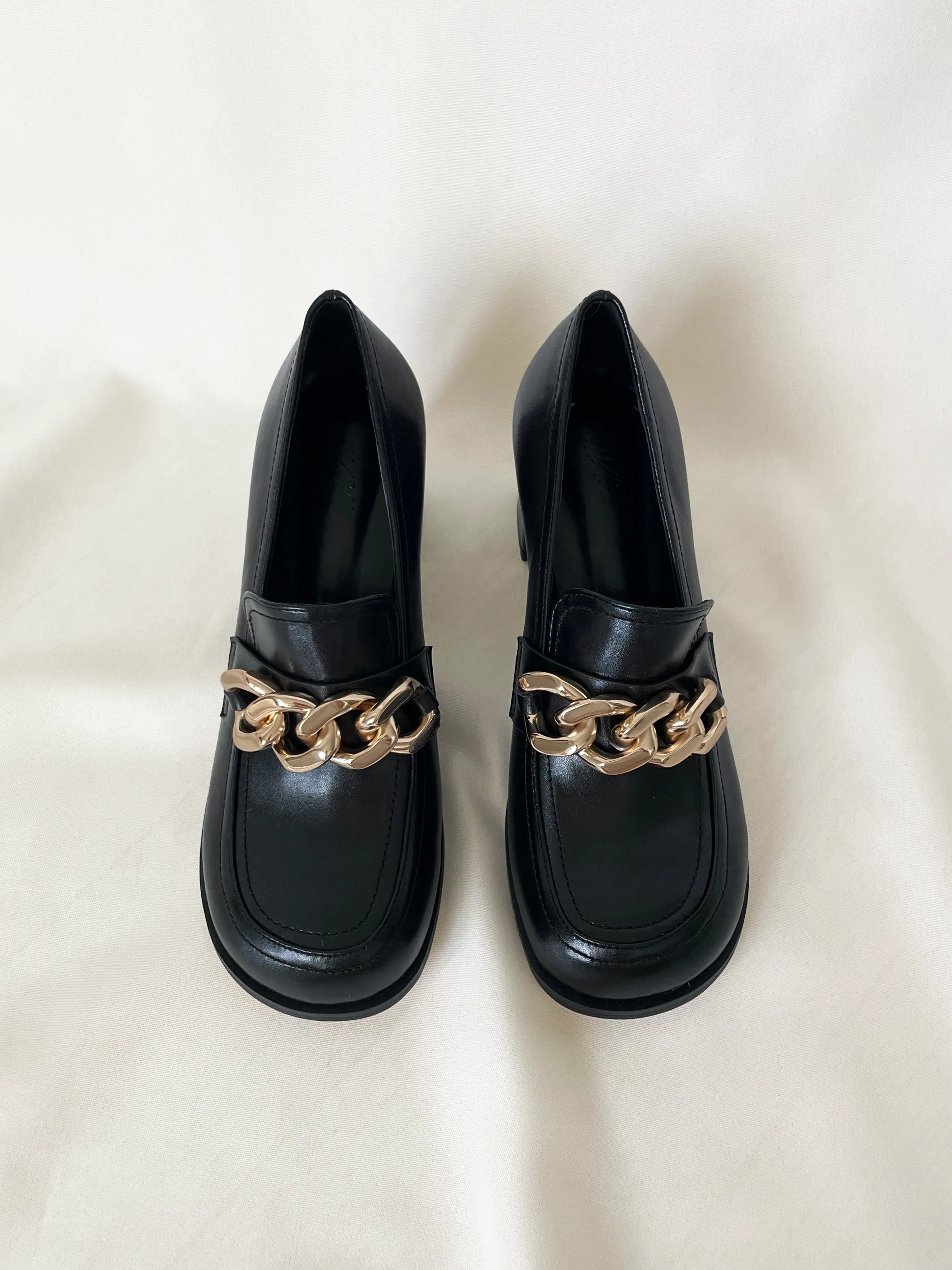 Chunky Chain Block Heel Loafers